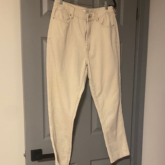PacSun Denim - Cream Corduroy Pacsun Mom Jean Pants size 30